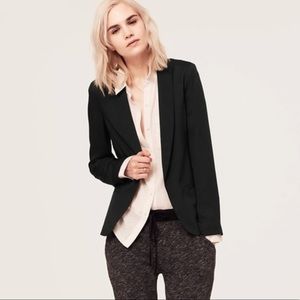 Ann Taylor LOFT Lou & Grey Cool Girl Blazer